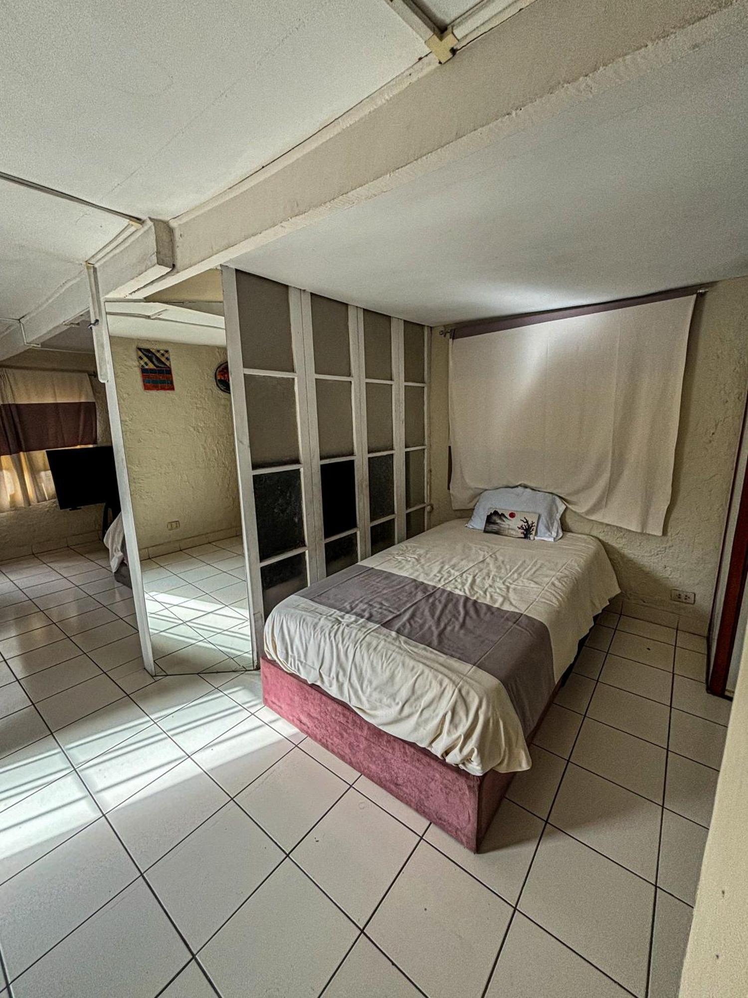 Hostel Colores Miraflores Lima Exterior photo